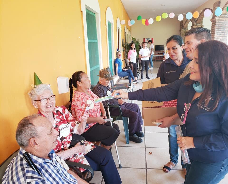 Servicio Social asilo hermoso atardecer, Nayarit